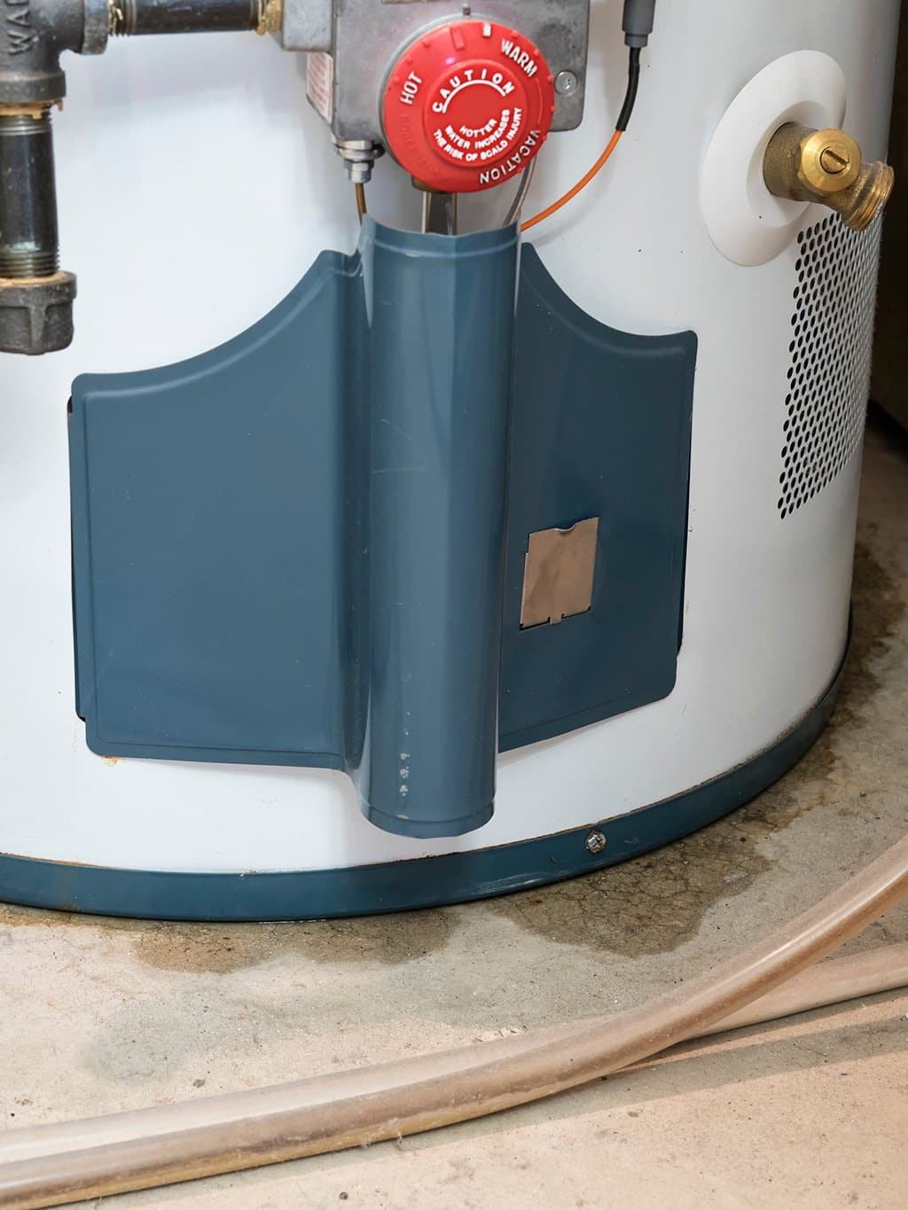 What to Do If Your Water Heater Is Leaking | Tips from Your Trusted Harvey, LA Water Heater Repair Service Provider