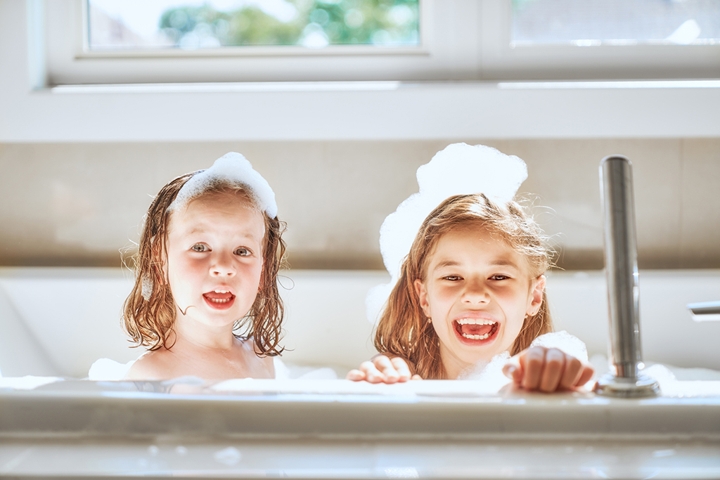3 Ways To Protect Your Bathtub From Needing A Drain Cleaning Service | New Orleans, LA